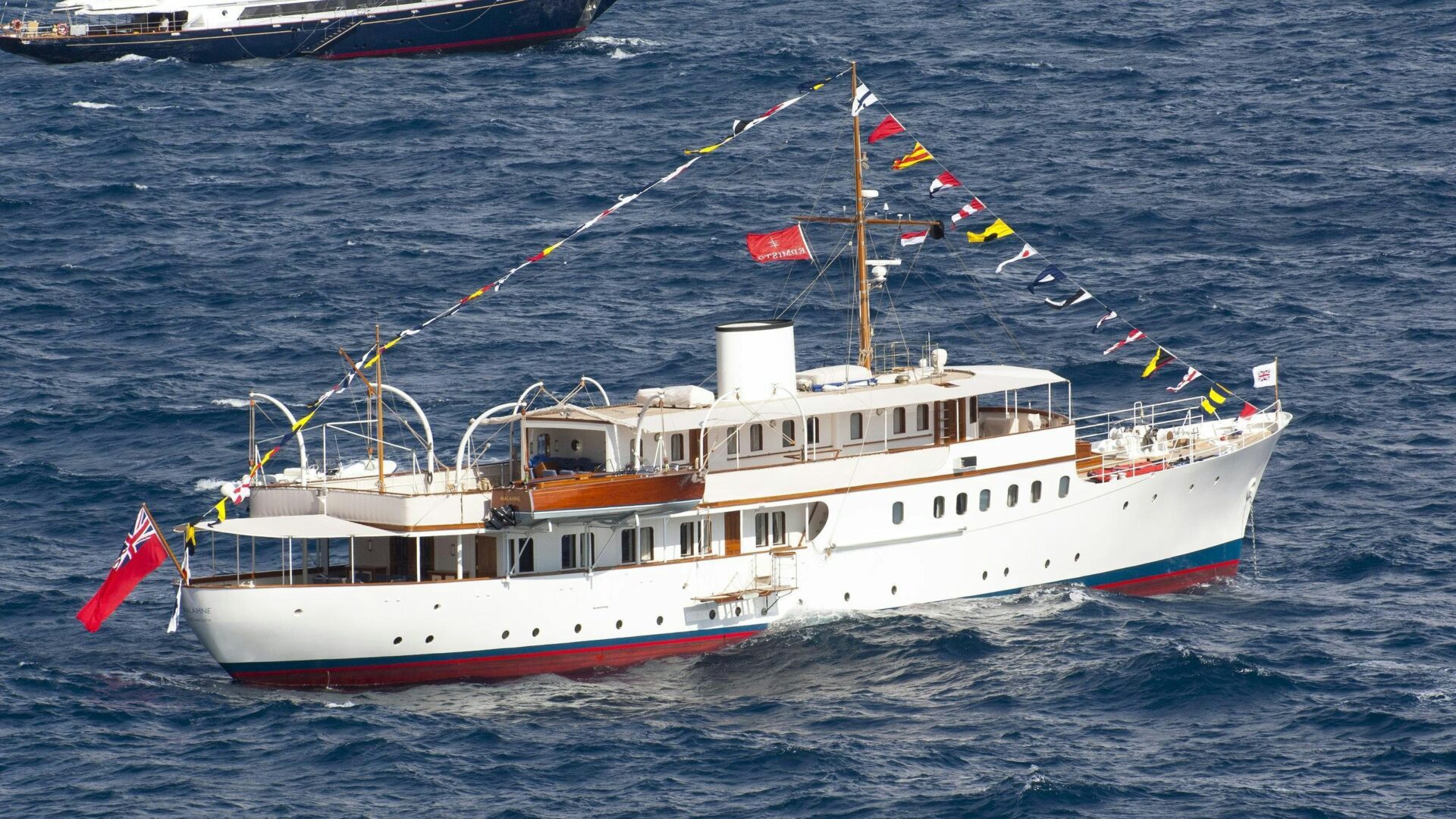 Why Independence Still Matters in Superyacht Brokerage